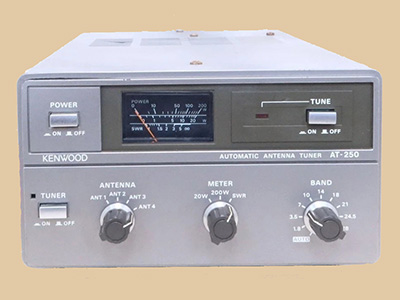 Kenwood AT-250 Antenna Tuner
